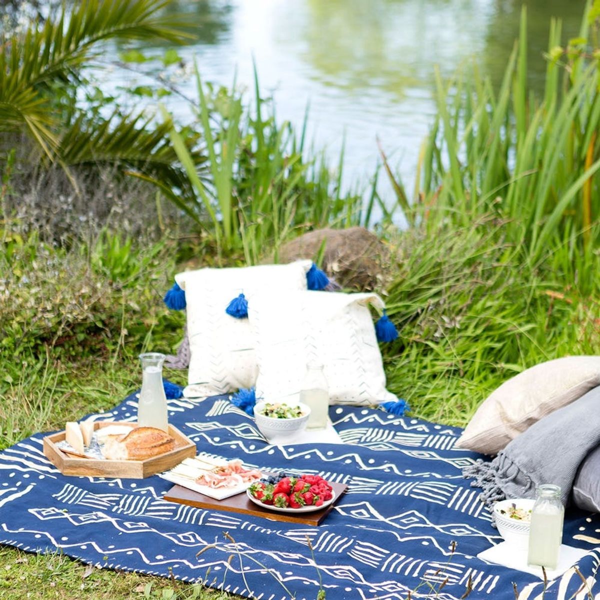 Create This Mudcloth-Inspired Picnic Blanket Using a Bleach Pen