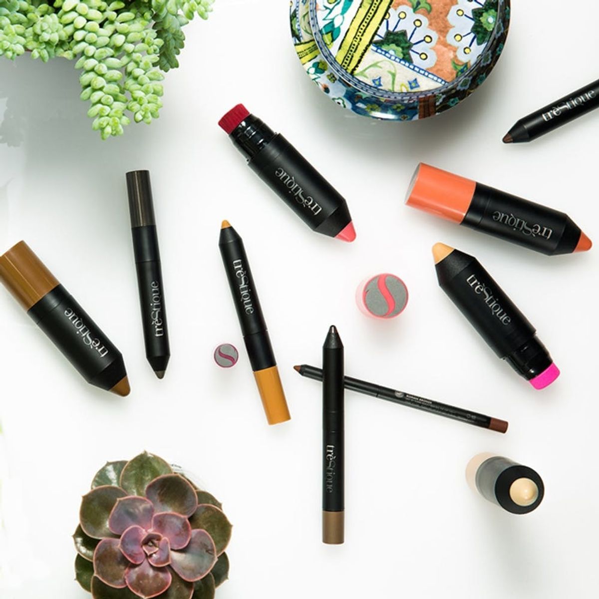 This Makeup Company Is All About Simplifying Your Beauty Routine