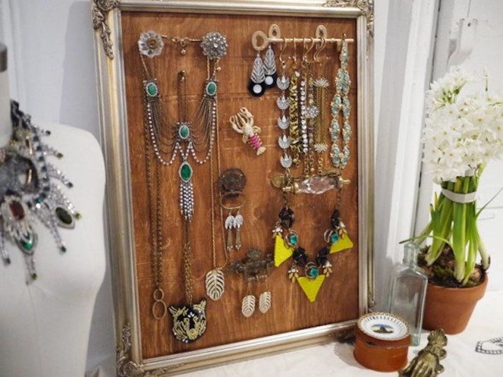 12 Super Simple DIYs That Organize Your Jewelry Stat Brit + Co