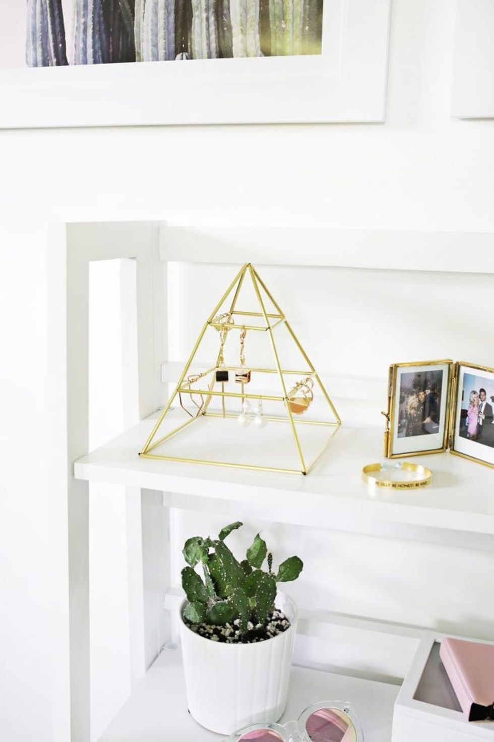 12 Super Simple DIYs That Organize Your Jewelry Stat Brit + Co