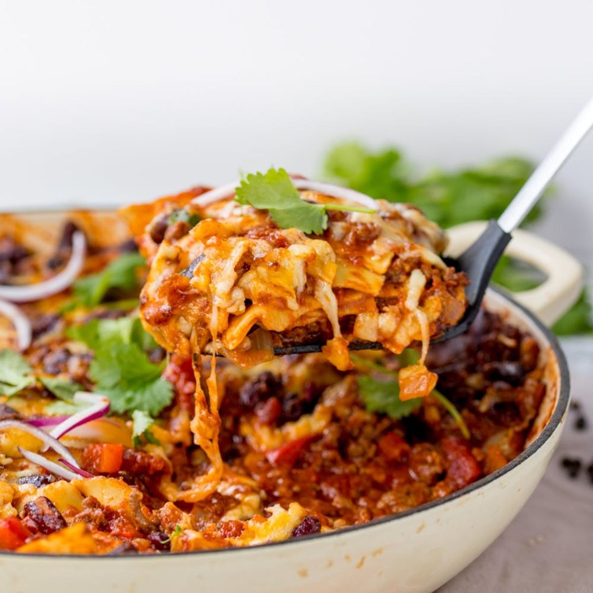 Only 30 Minutes Remain Between You and This Beef Chili Skillet Lasagna Recipe