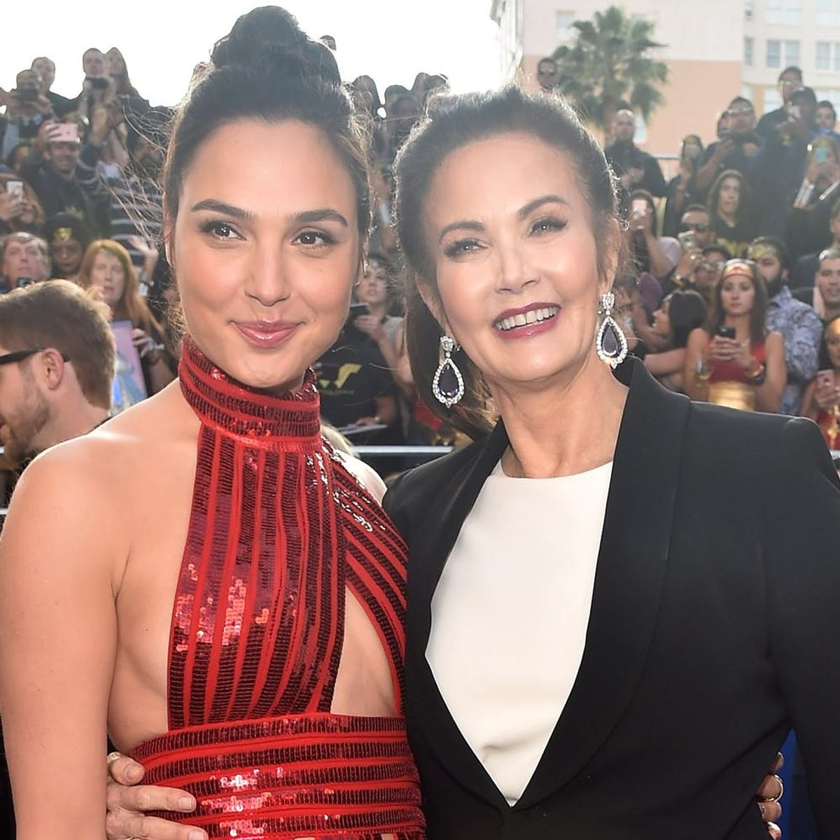 The Wonder Woman Premiere Created Controversy for a Questionable Reason