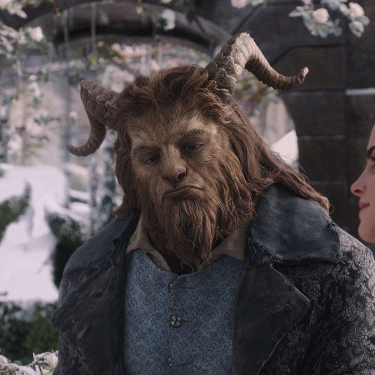 You’ll Freak Out When You See Dan Stevens’ Weird AF Beauty and the Beast Getup