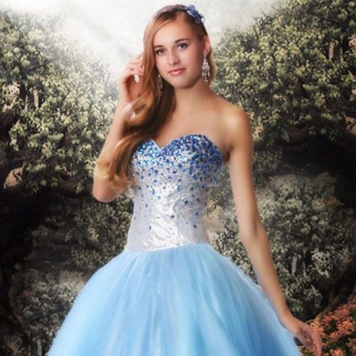 Make Your Prom Night Enchanting With These Disney Princess-Themed Gowns