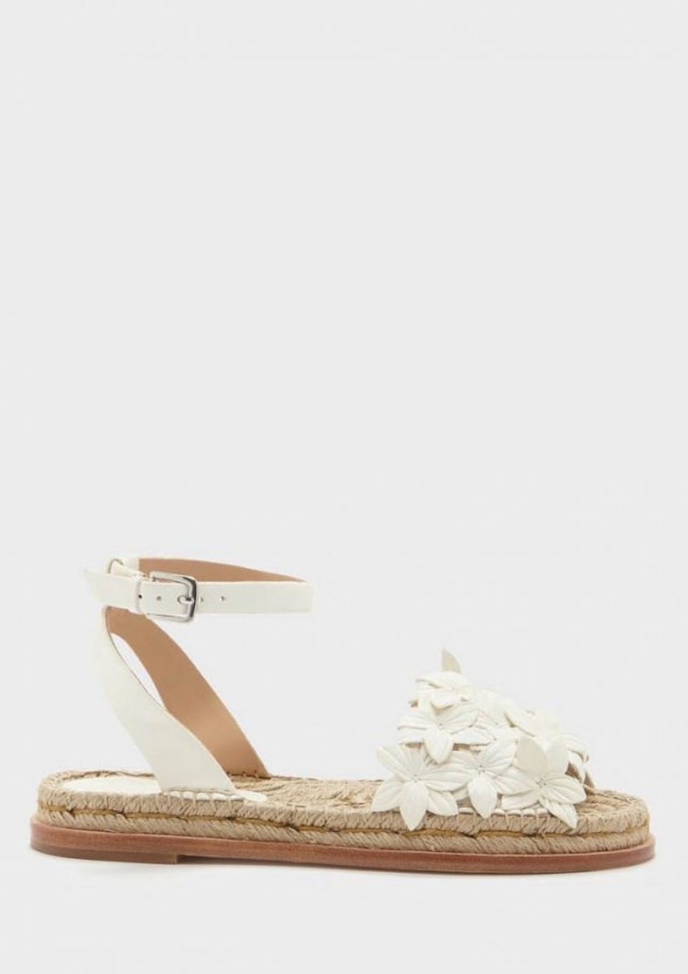12 Shoes That Can Survive an Outdoor Wedding - Brit + Co