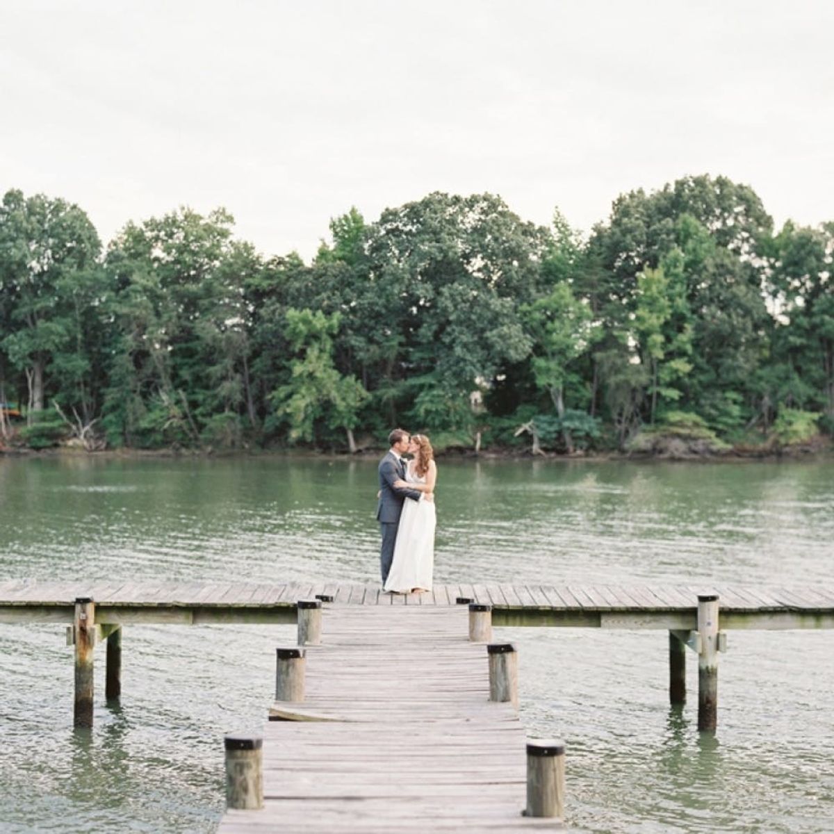 The 18 Prettiest Waterfront Wedding Venues for Your Big Day