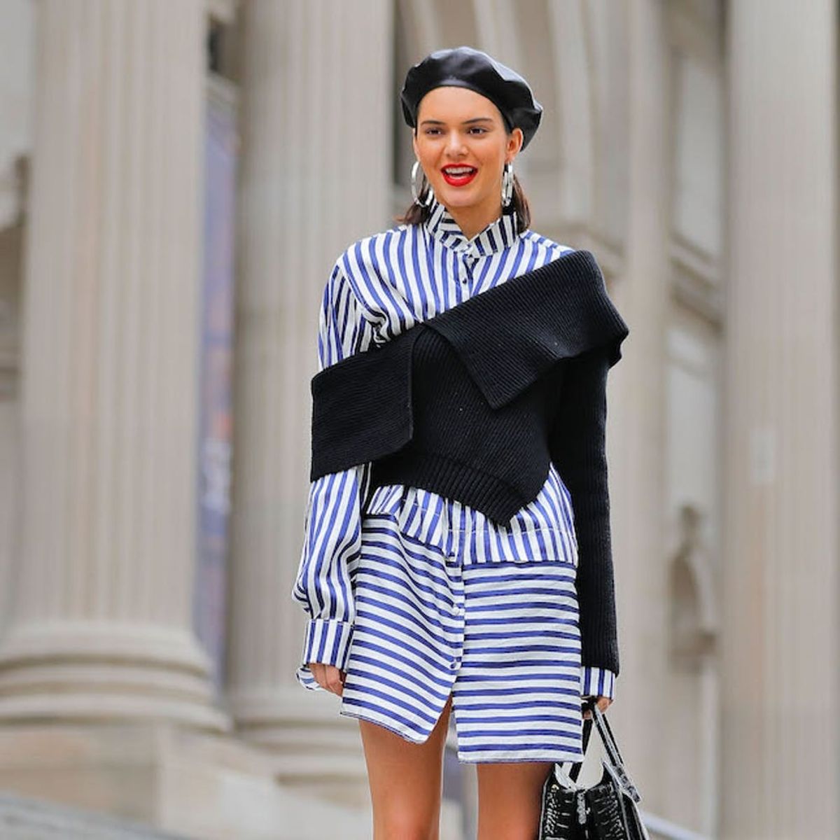 Spotted: Kendall Jenner Pulls a Blair Waldorf on the Metropolitan Museum Steps