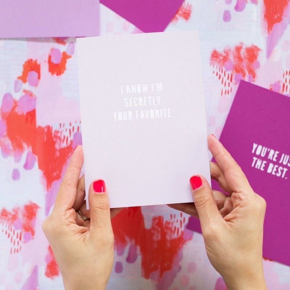 Homemade Cards for Mother’s Day, an Anthro T-Shirt Hack, More Weekend DIY Projects