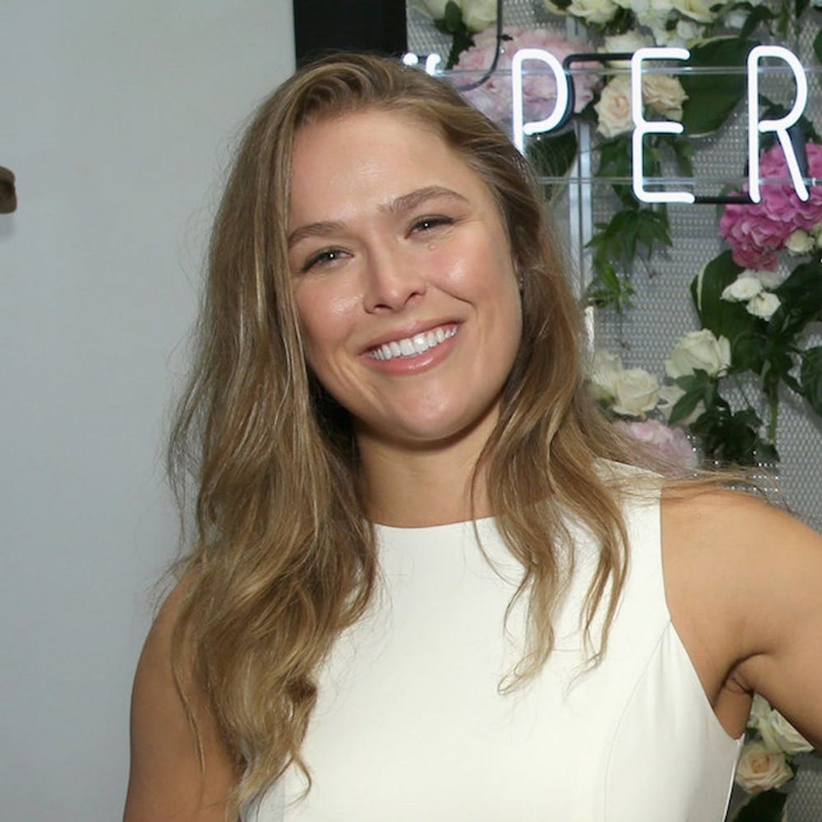 Morning Buzz! Ronda Rousey Reveals She’s Engaged by Casually Showing off Her Gorgeous Diamond + More