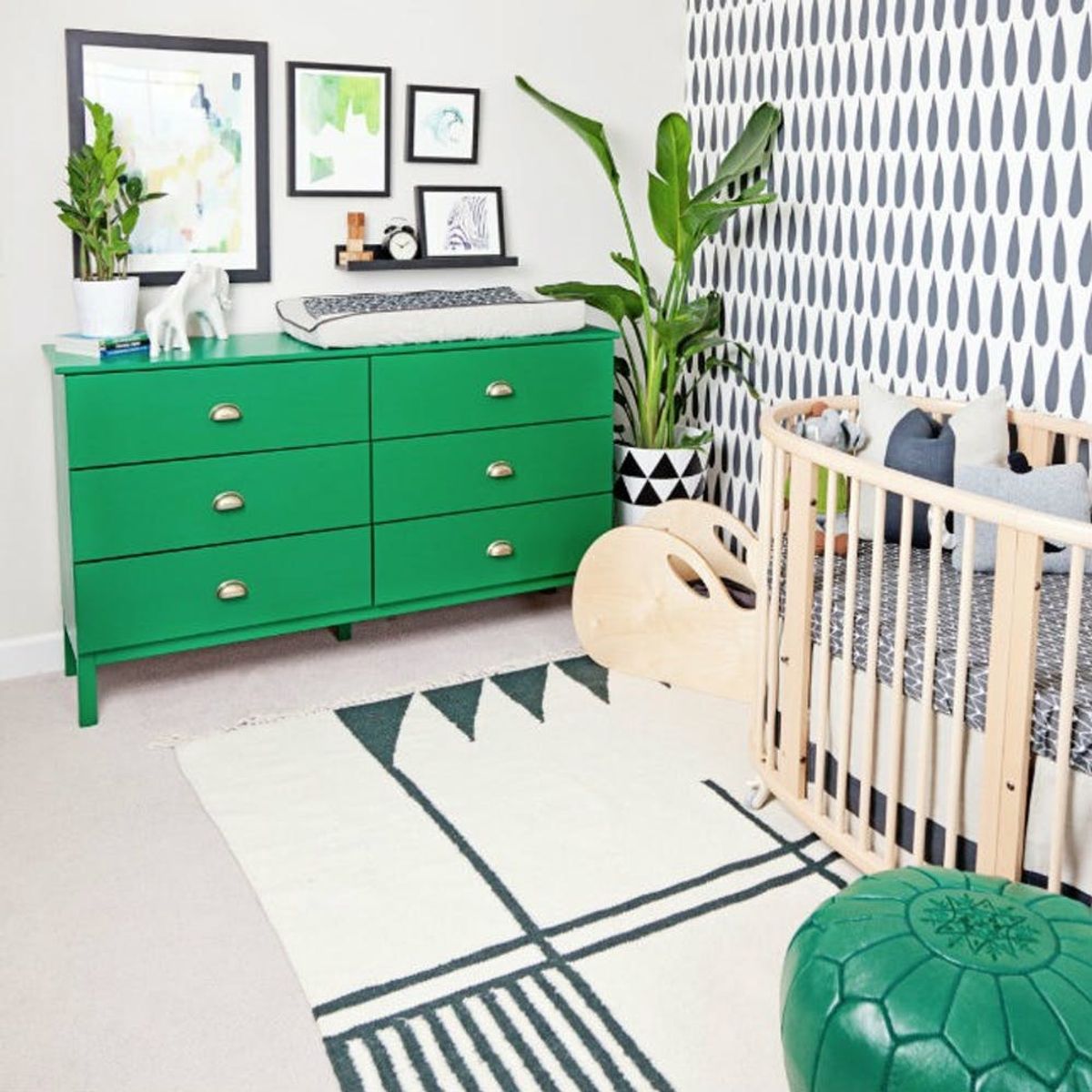 8 Colorful Ways to Incorporate Greenery in a Nursery