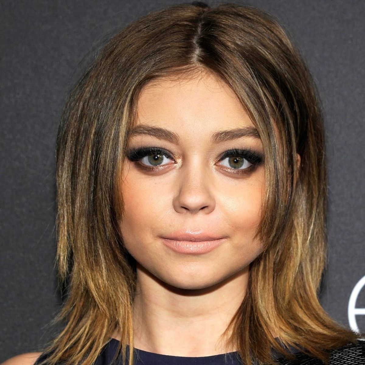 Sarah Hyland Is Nearly Unrecognizable As a Newly Blonde Bombshell