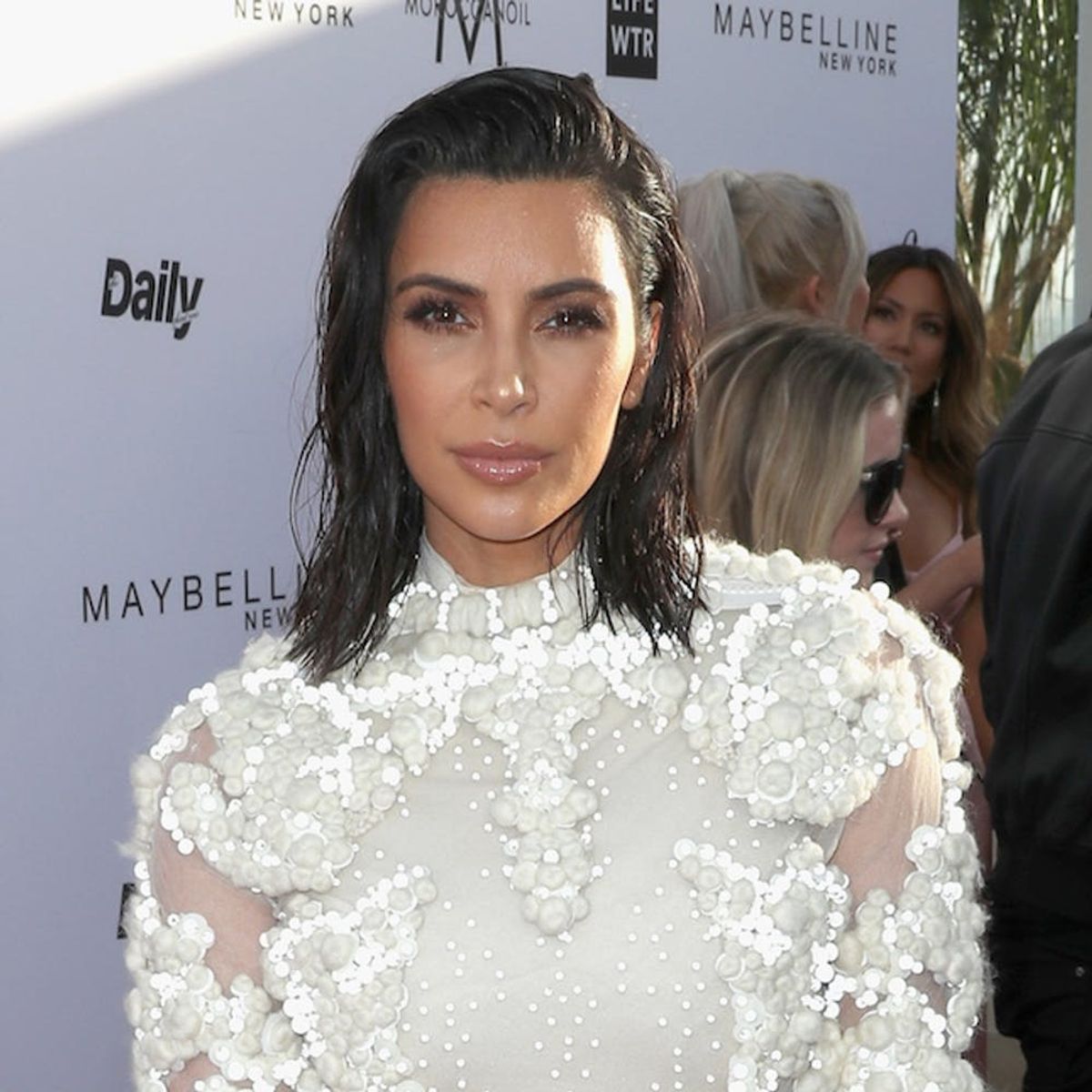Morning Buzz! Kim Kardashian Addresses Rumors That She Was Attacked in LA + More