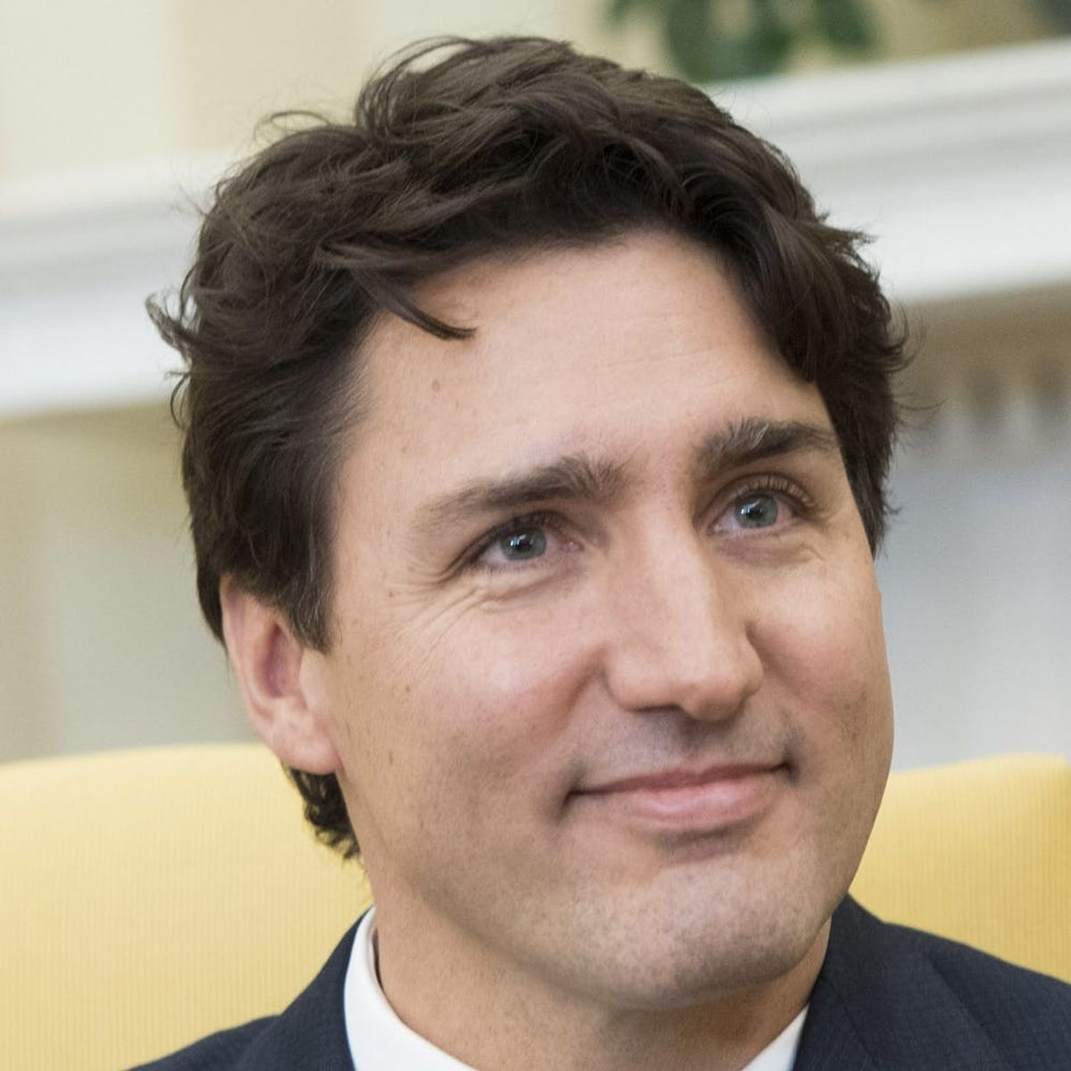 Prime Minister Justin Trudeau Just Challenged Matthew Perry to a Duel for Beating Him Up As a Kid