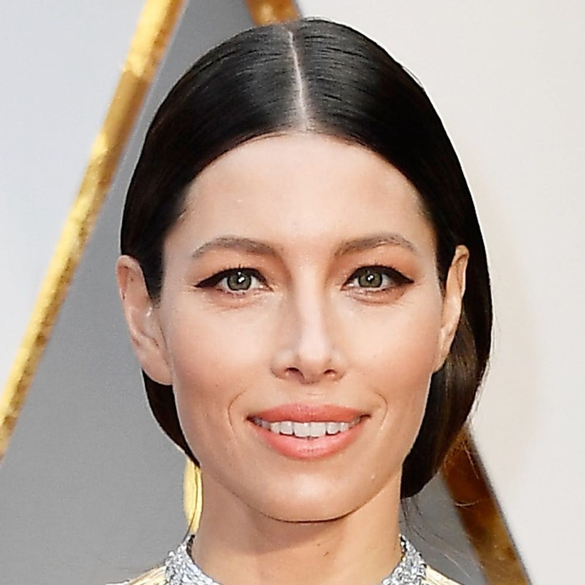 Jessica Biel Just Took It Back to the ‘80s With This Video Vixen-Worthy Hairstyle