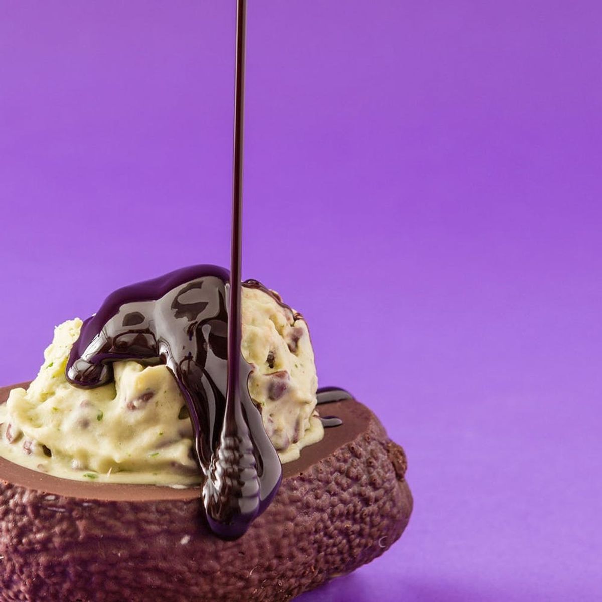 Your Guests Won’t Believe Their Eyes When They Gaze Upon This Chocolate Avocado Dessert Recipe