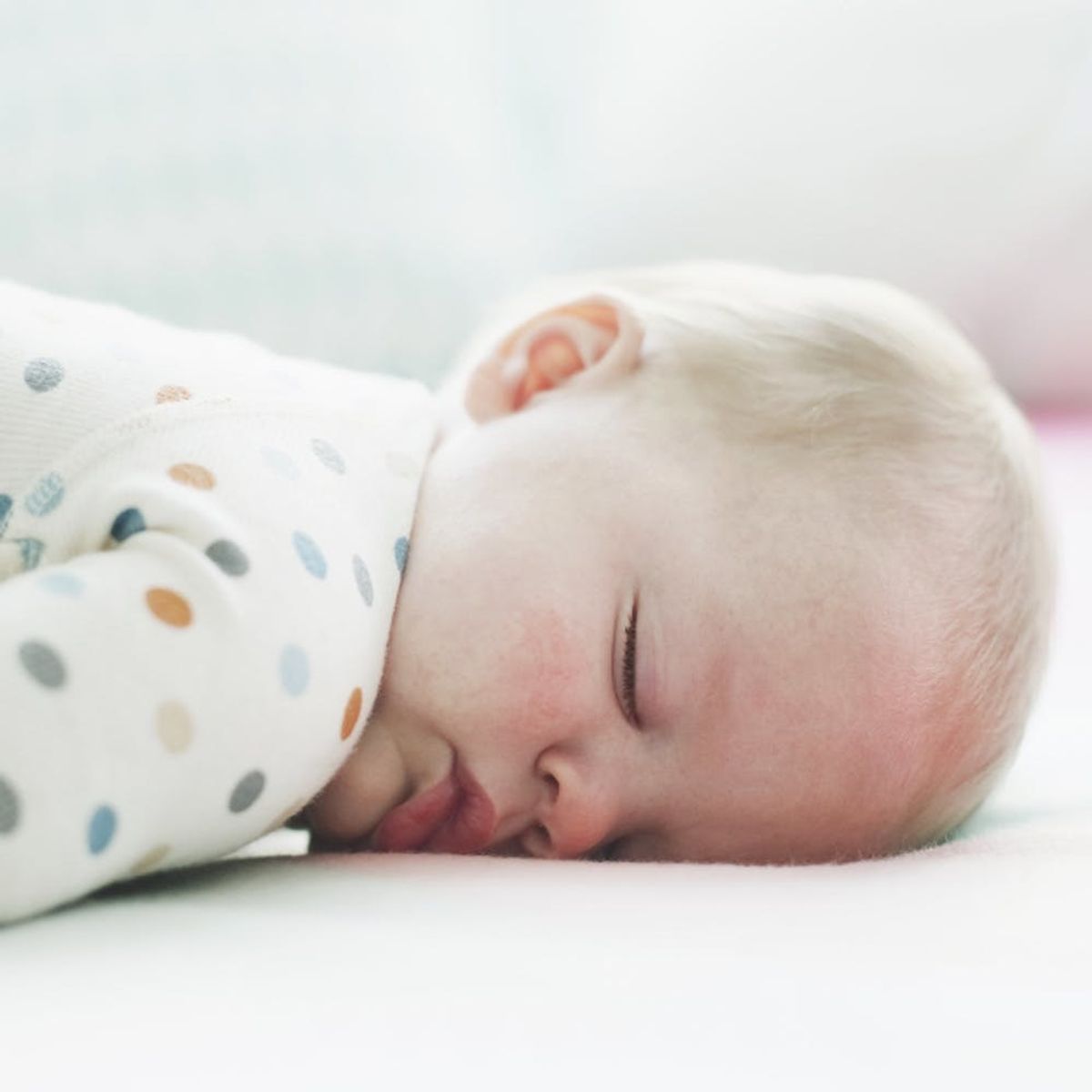 5 Reasons to Nap When Your Baby Does