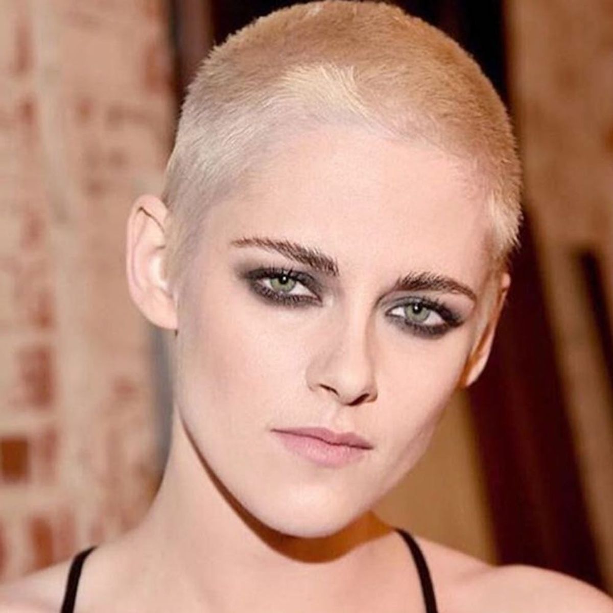 Kristen Stewart Debuts Shaved Blonde Hairstyle on the Red Carpet