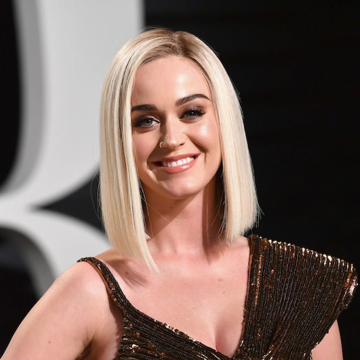 Morning Buzz! Katy Perry Chops Her Hair Off After Split With Orlando Bloom and Looks Totally Different + More