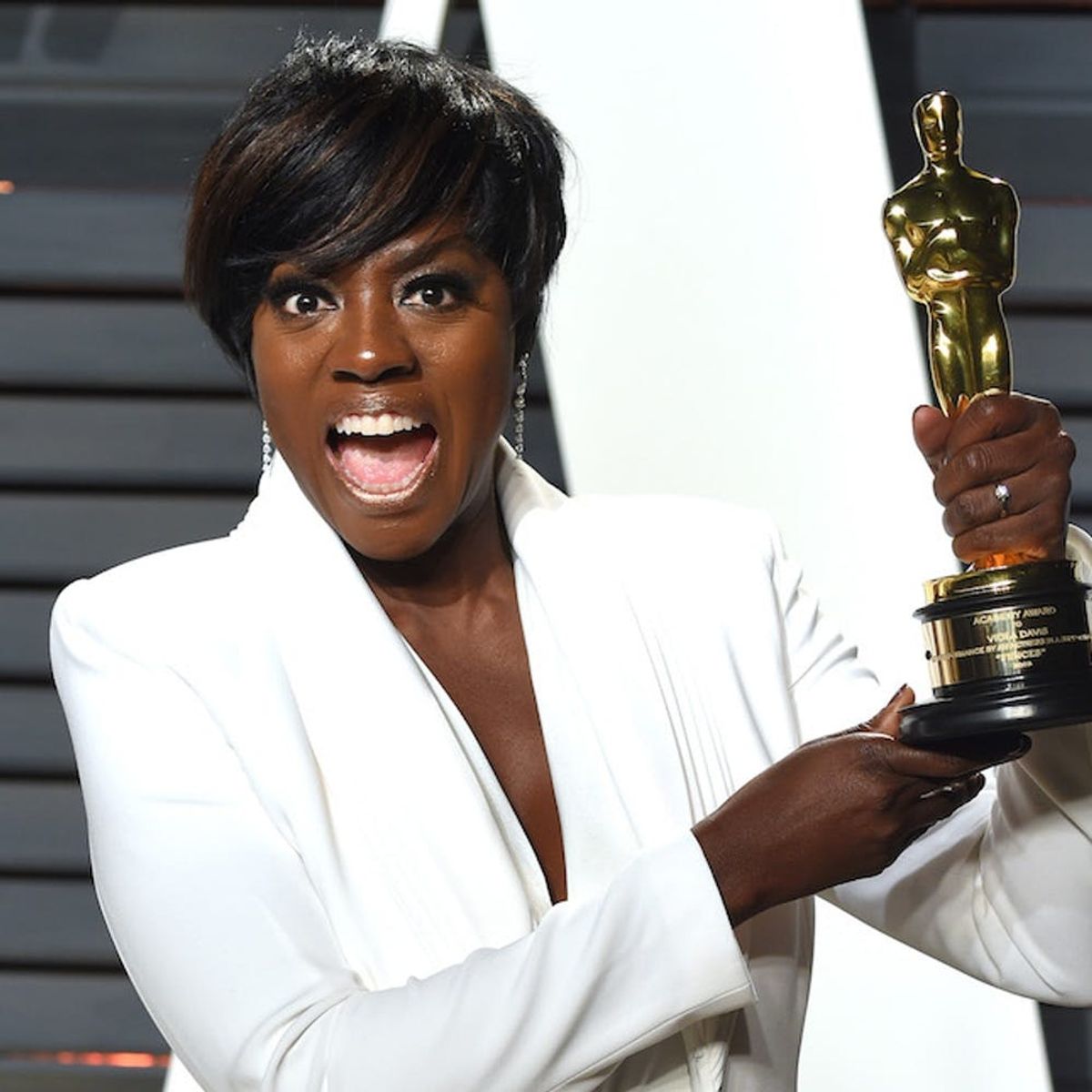 Viola Davis’s Oscar Afterparty Sneaker Swap Is Another Reason to Love Her