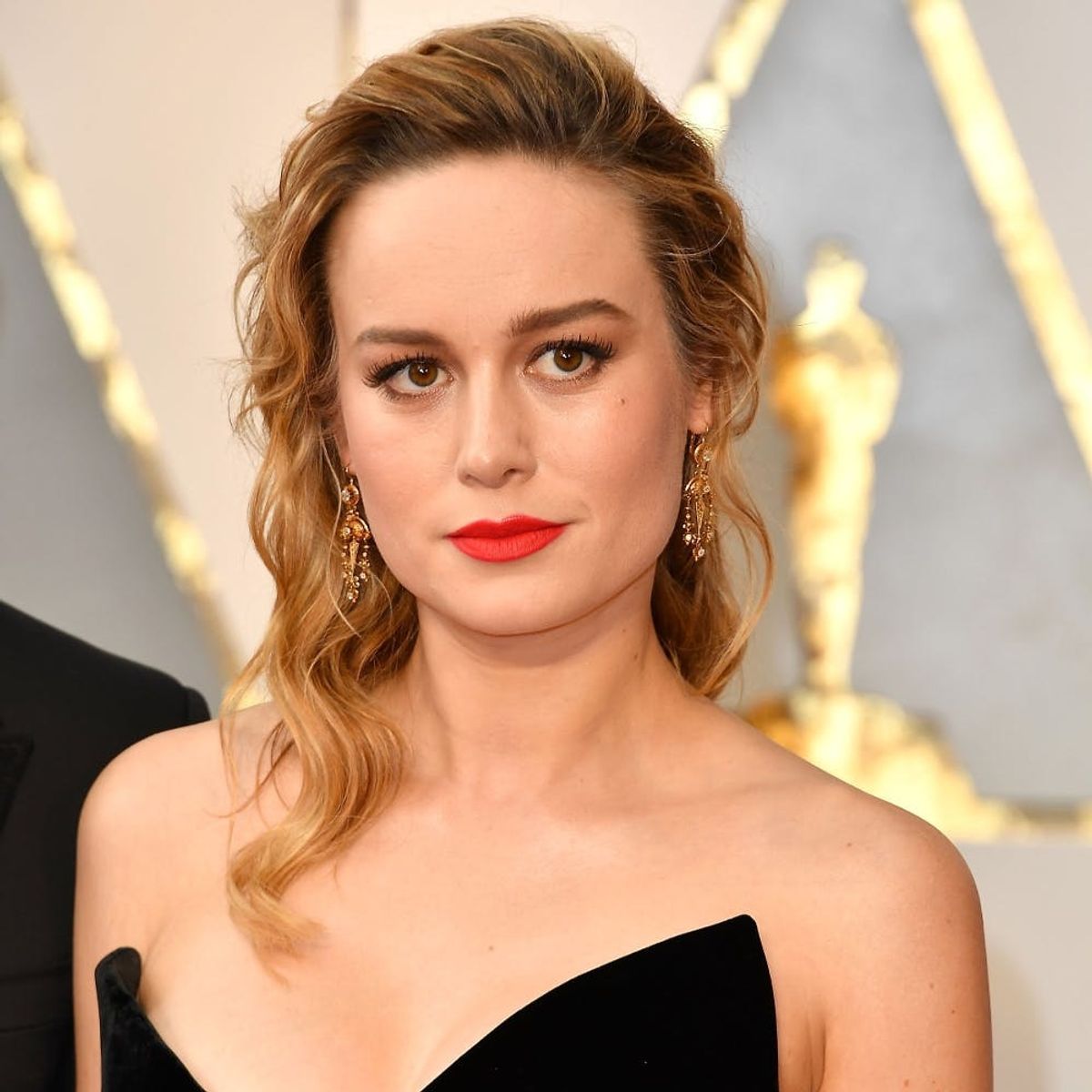 Sexual Assault Activist Brie Larson Handed Casey Affleck an Award for the Second Time in a Totally Maddening Moment