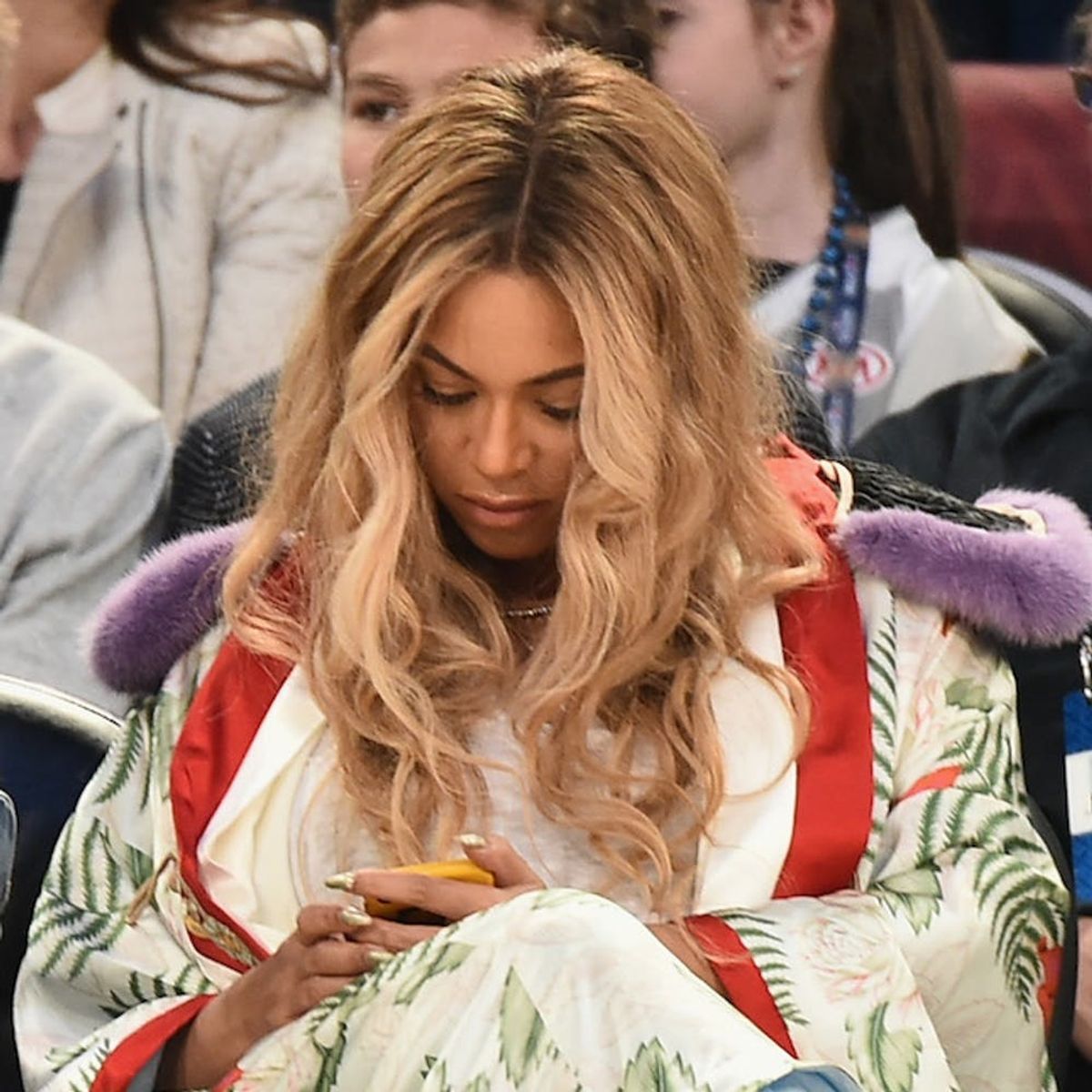 Morning Buzz! Beyoncé Fans Are Freaking Out Over Her Secret Snapchat Account + More