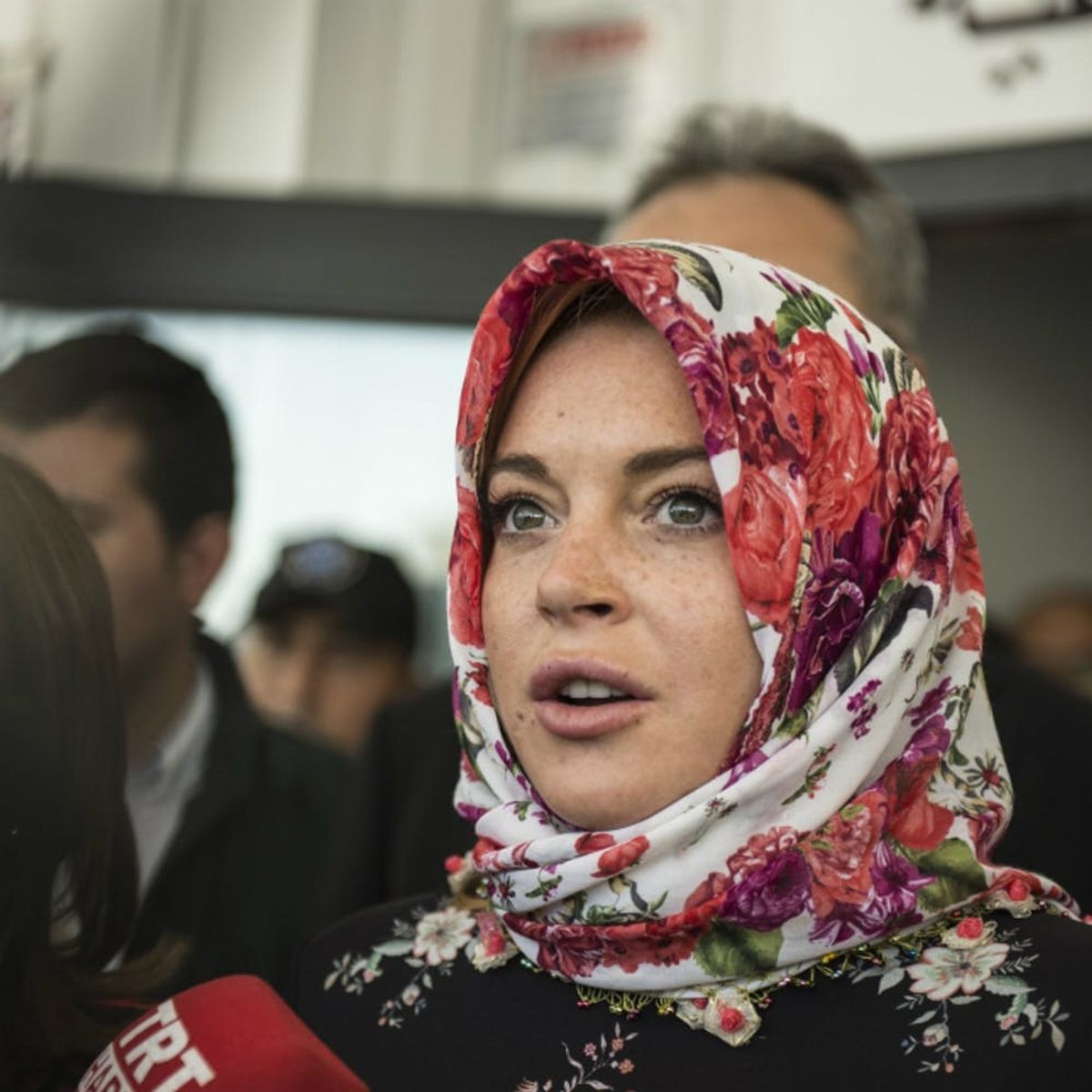 Lindsay Lohan Says She Was “Racially Profiled” for Wearing a Headscarf