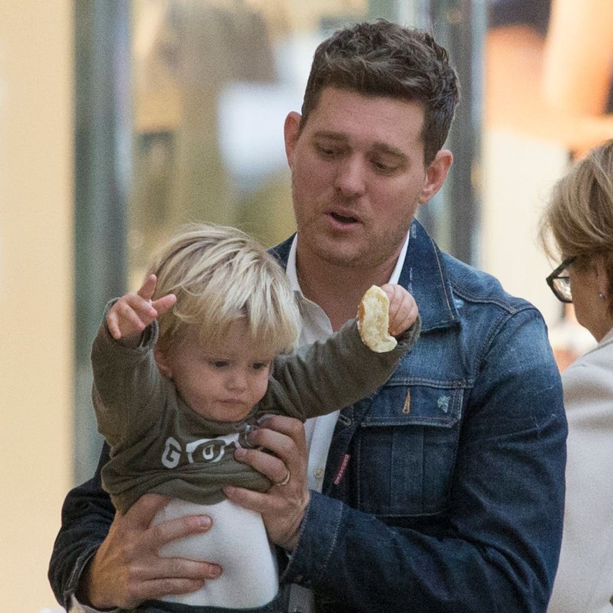 Michael Bublé Gives an Update on His Three-Year-Old Son’s Cancer Treatment Progress