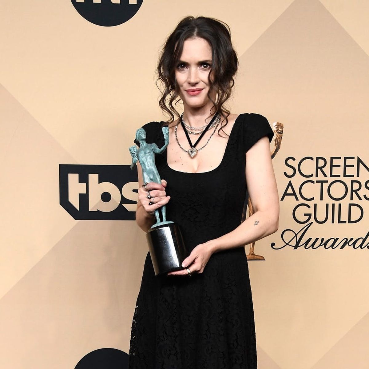 The Many Faces of Winona Ryder During David Harbour’s SAG Awards Speech Will Make You LOL