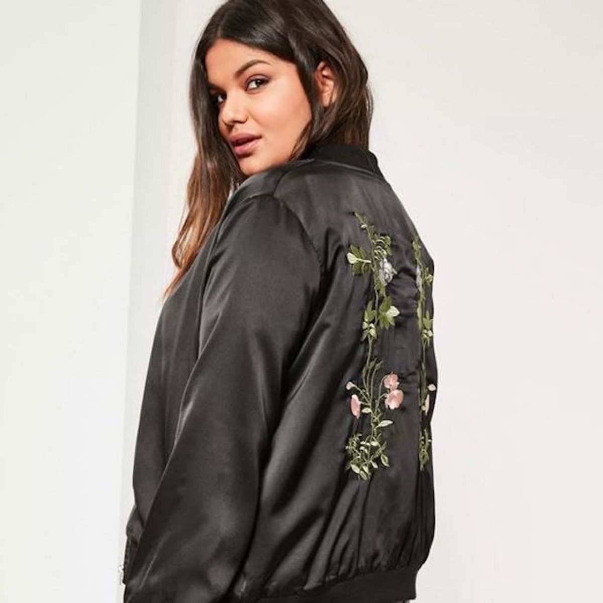 21 Plus-Size Essentials That’ll Reinvent Your Style in 2017