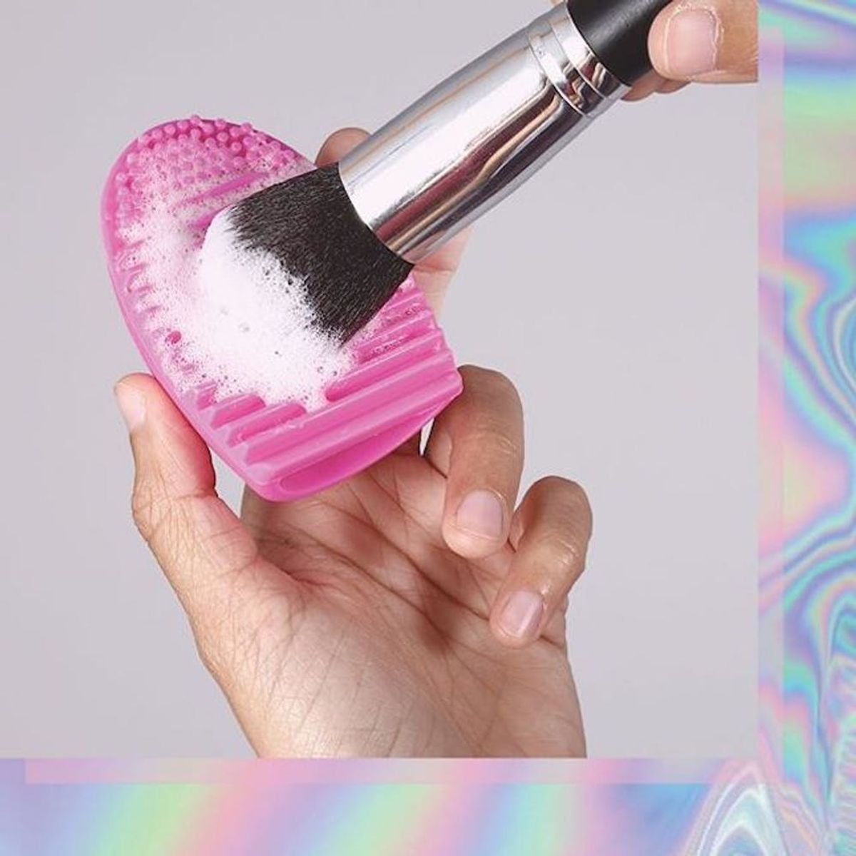 This Is How to Clean Your Makeup Brushes Like a Pro