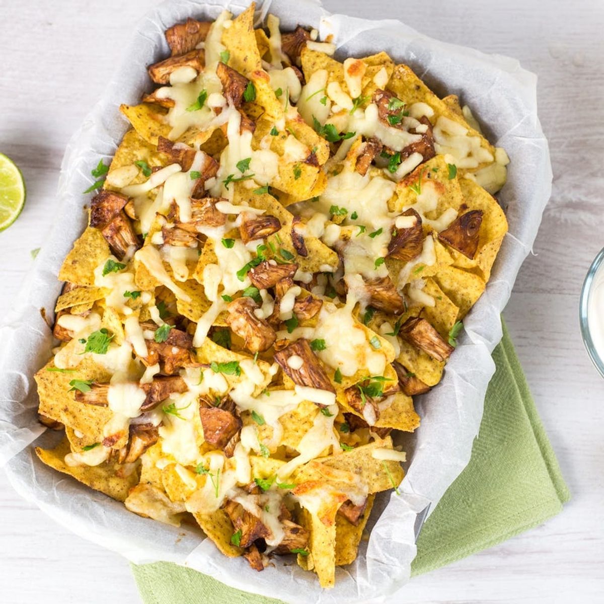 These Pulled Jackfruit Nachos Will Be the Star of Your Super Bowl Party!