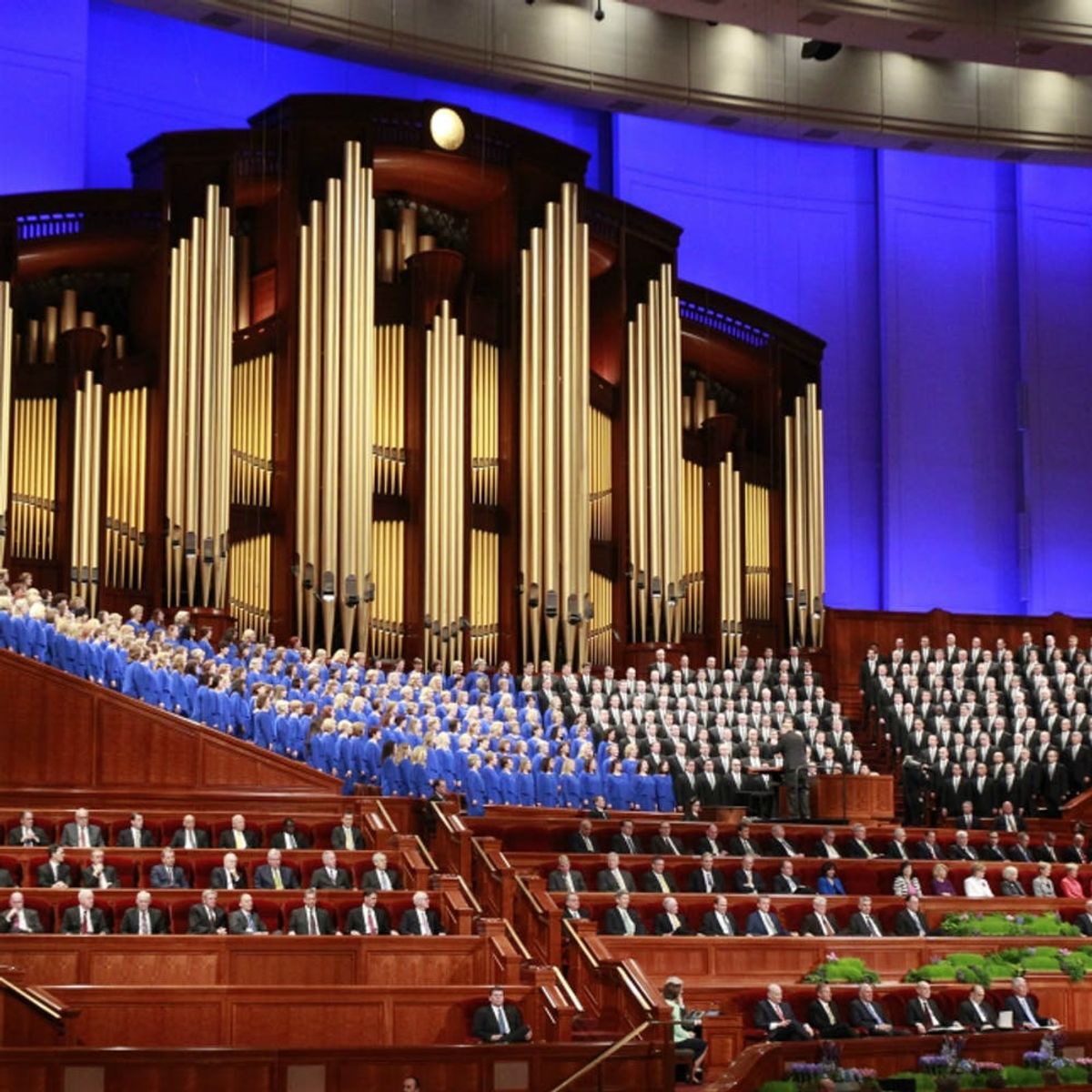 Member of the Mormon Tabernacle Choir Has Quit to Avoid Performing for Donald Trump’s Inaguration