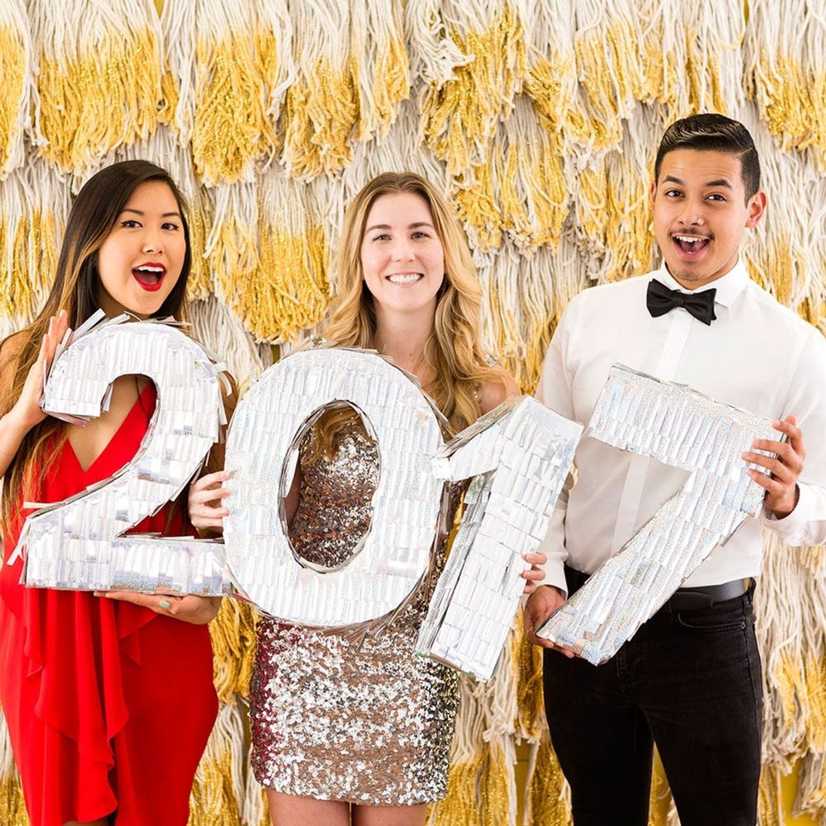 Take All the Pics With This Gilded New Year’s Eve Photo Booth Backdrop