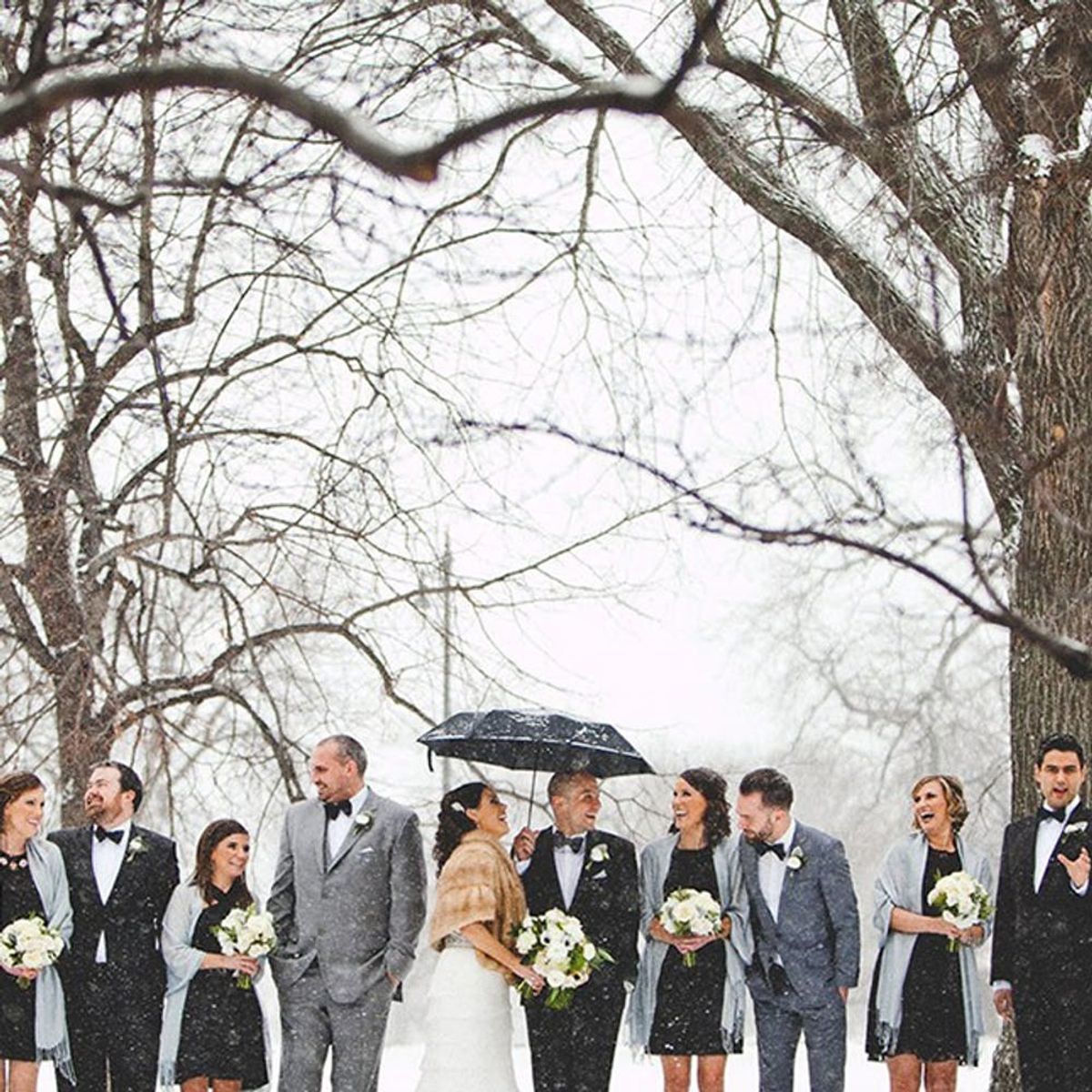 13 Amazing Snowy Photo Ideas for Your Winter Wedding