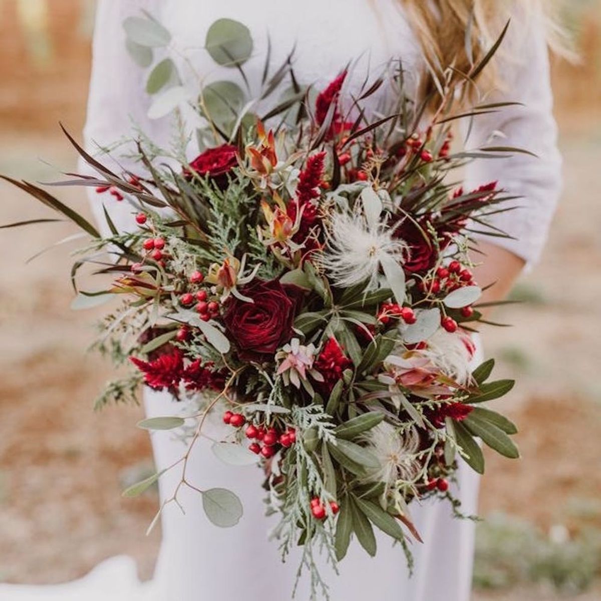 This Holiday-Inspired Shoot Will Convince You to Elope This Christmas