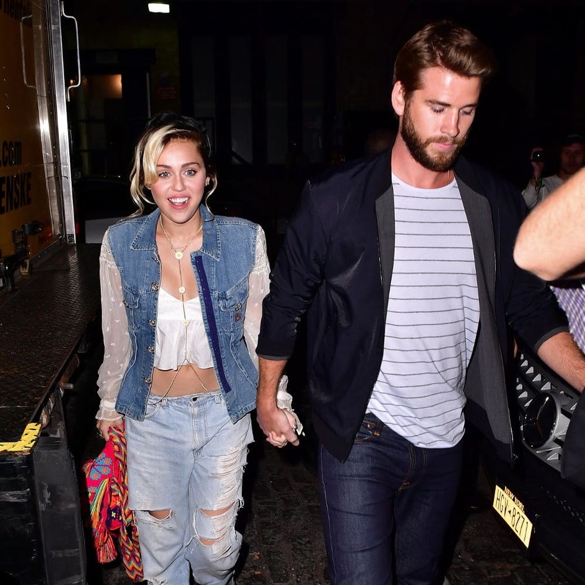 Liam Hemsworth Joins Miley Cyrus’ Family for an Adorable Holiday Pic