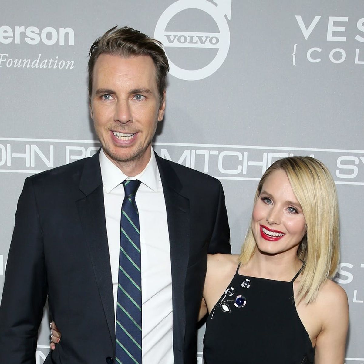 Kristen Bell and Dax Shepard Swap Same-Sex Kisses at the “Best Christmas Party Ever”