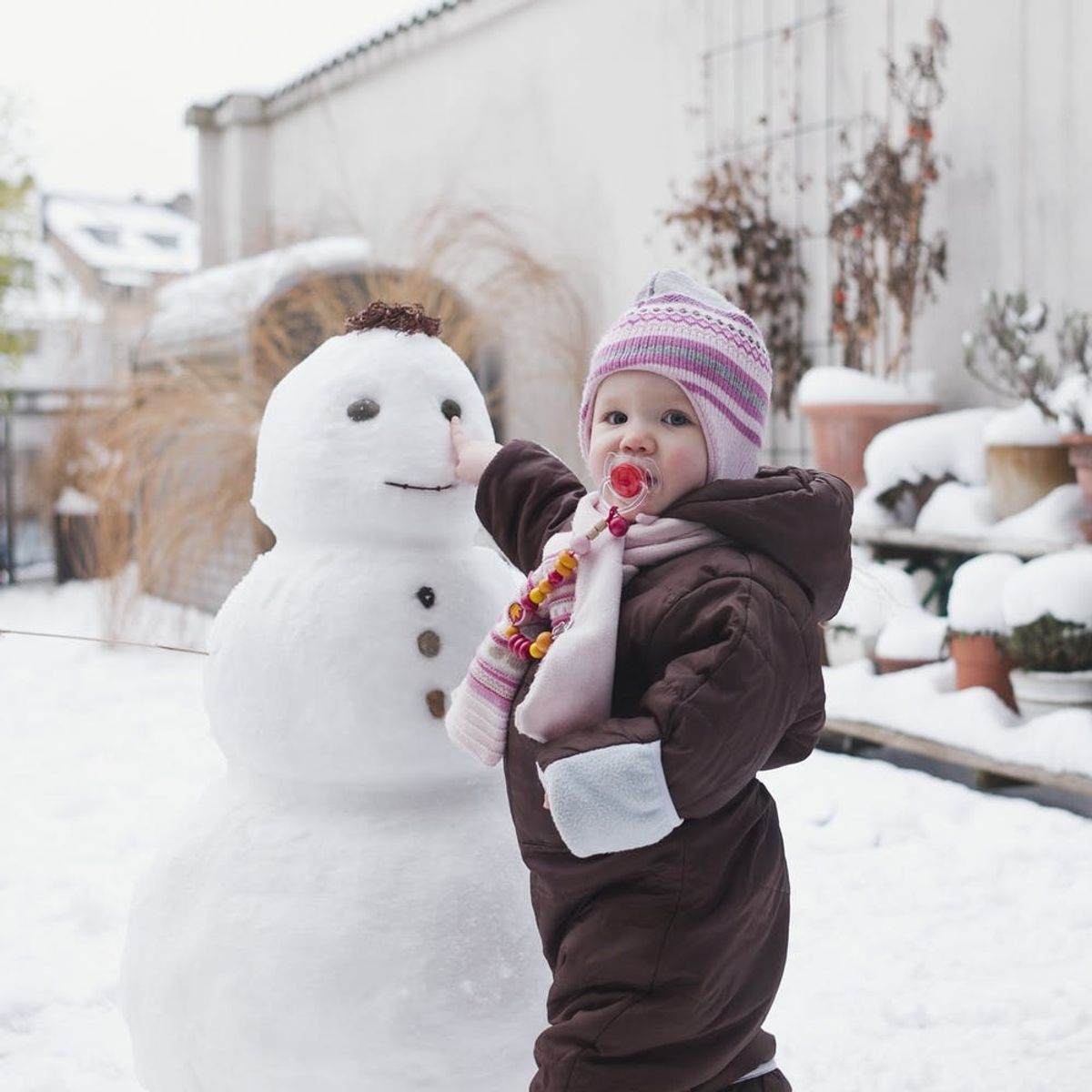 5 Winter-Wonderland Activities for You and Your Baby