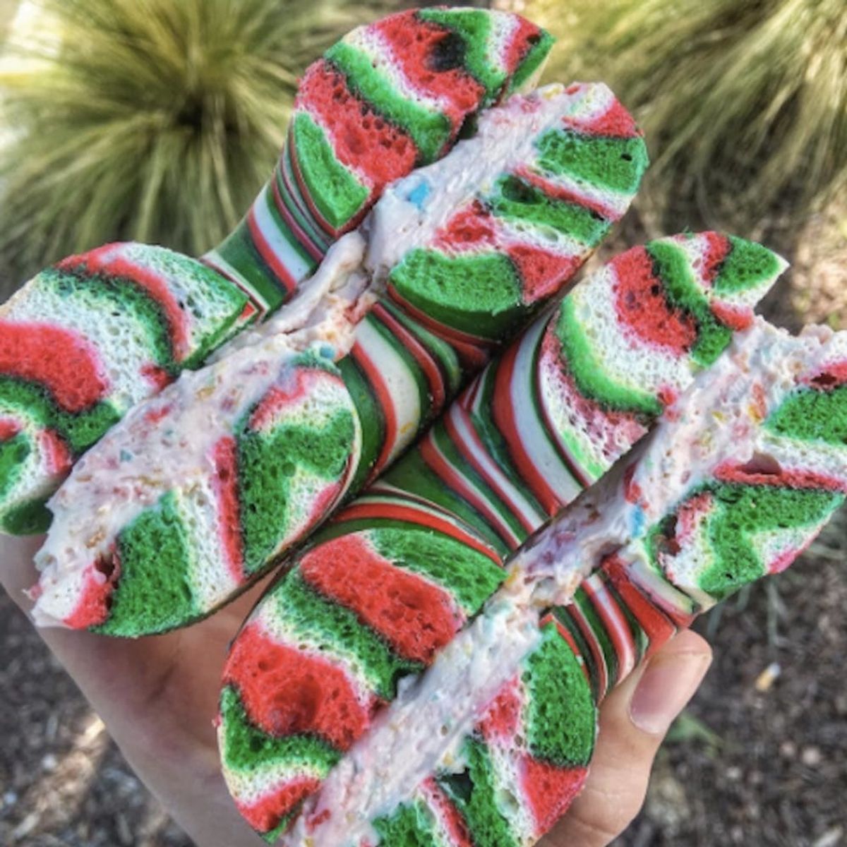 Christmas Bagels Are a Thing and They’re Festive AF