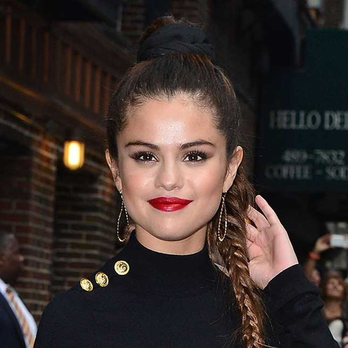 How to Hack Selena Gomez’s Always-Perfect Red Lip