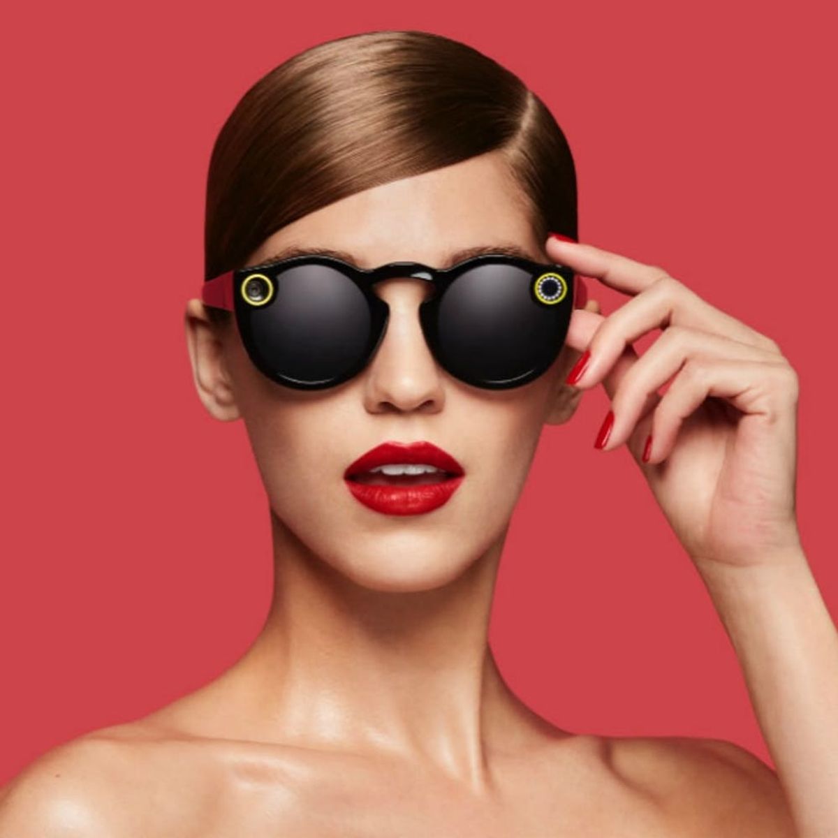Your Everyday Glasses Can Soon Be Snapchat-Enabled