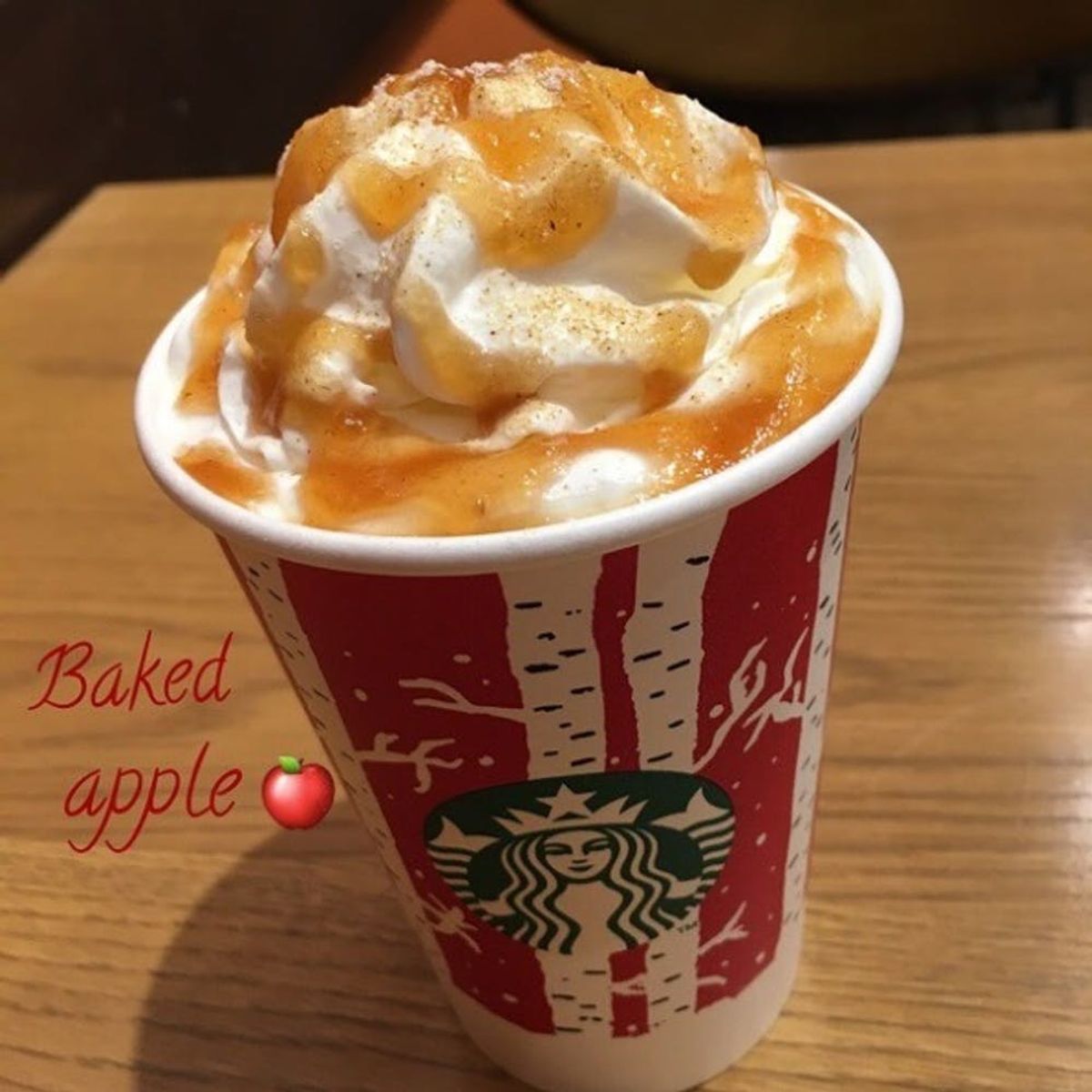 Starbucks’ Baked Apple Latté Is Christmas in a Cup