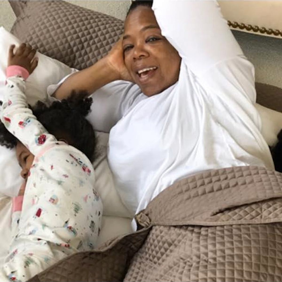 Oprah’s Thanksgiving at Home Proves That the Holiday Struggle Is Real for Everyone