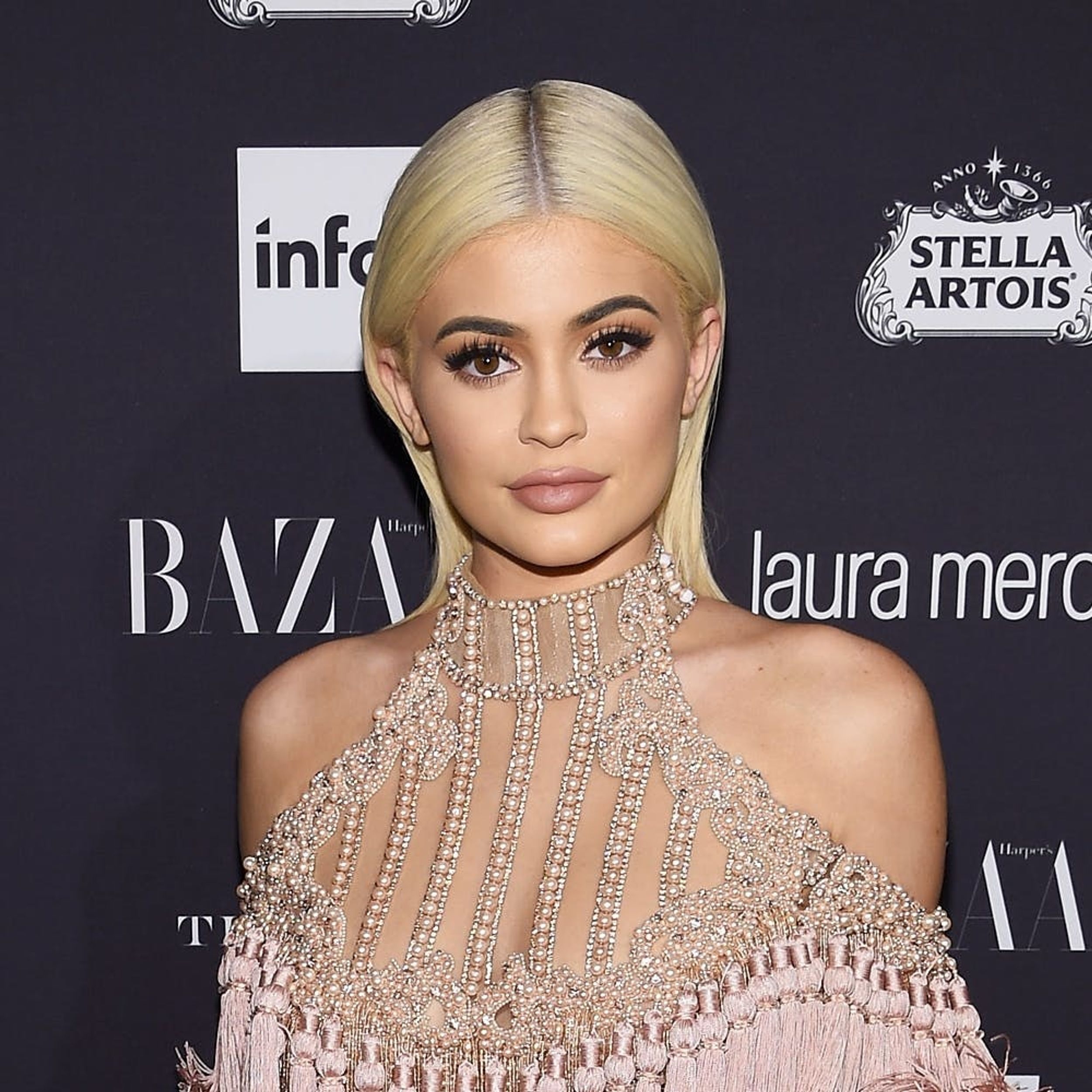 Kylie Jenner Just Debuted Rose Gold Hair