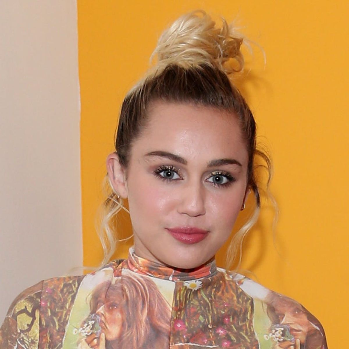 Whoa: Miley Cyrus Is Totally Twinning With Her Little Sister Noah