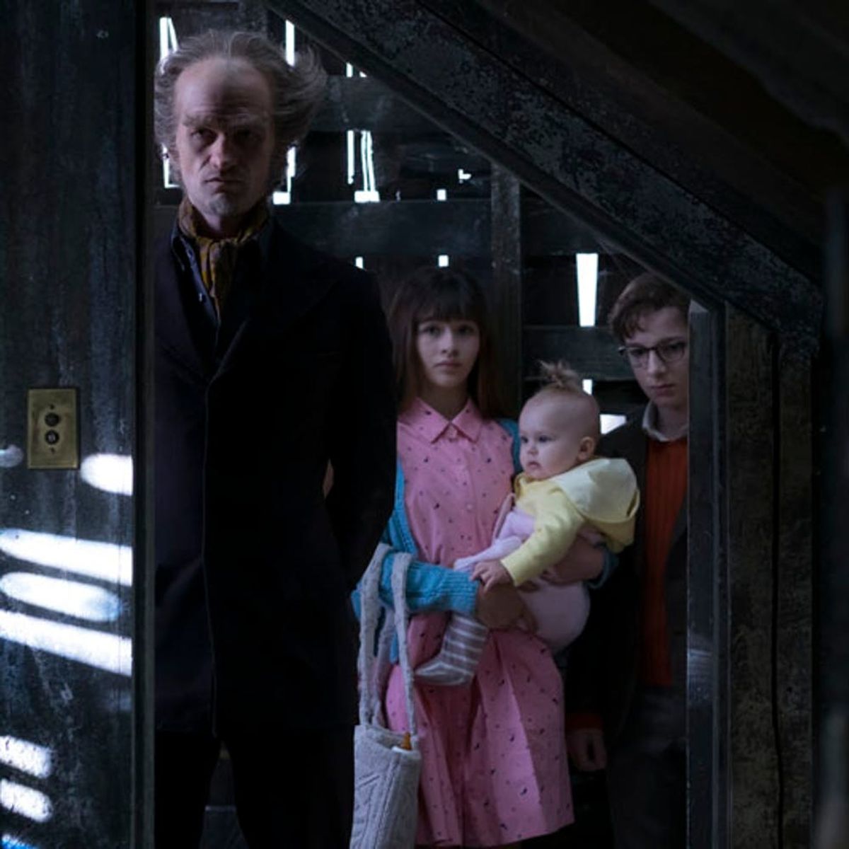 New Series of Unfortunate Events Trailer Reveals Misfortune, Despair and Creepy Awesomeness
