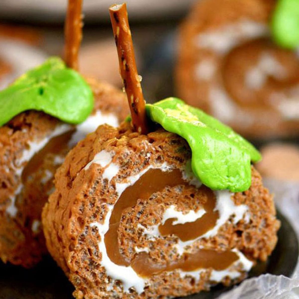 31 Pumpkin Spice Desserts That Are Almost Too Pretty to Eat