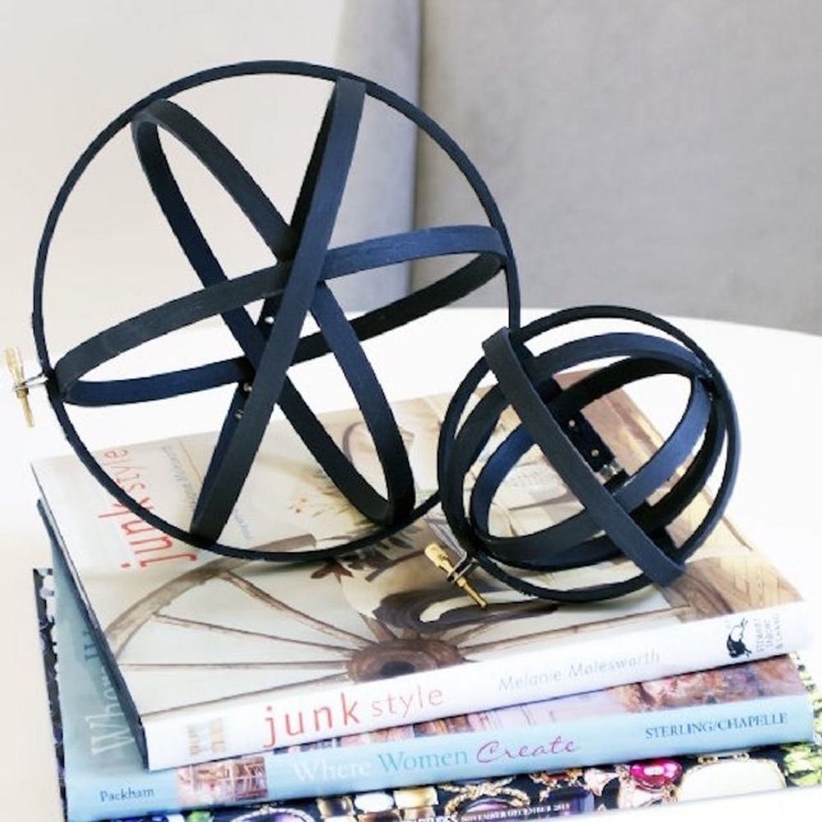 12 Embroidery Hoop Crafts That Don’t Involve a Needle and Thread