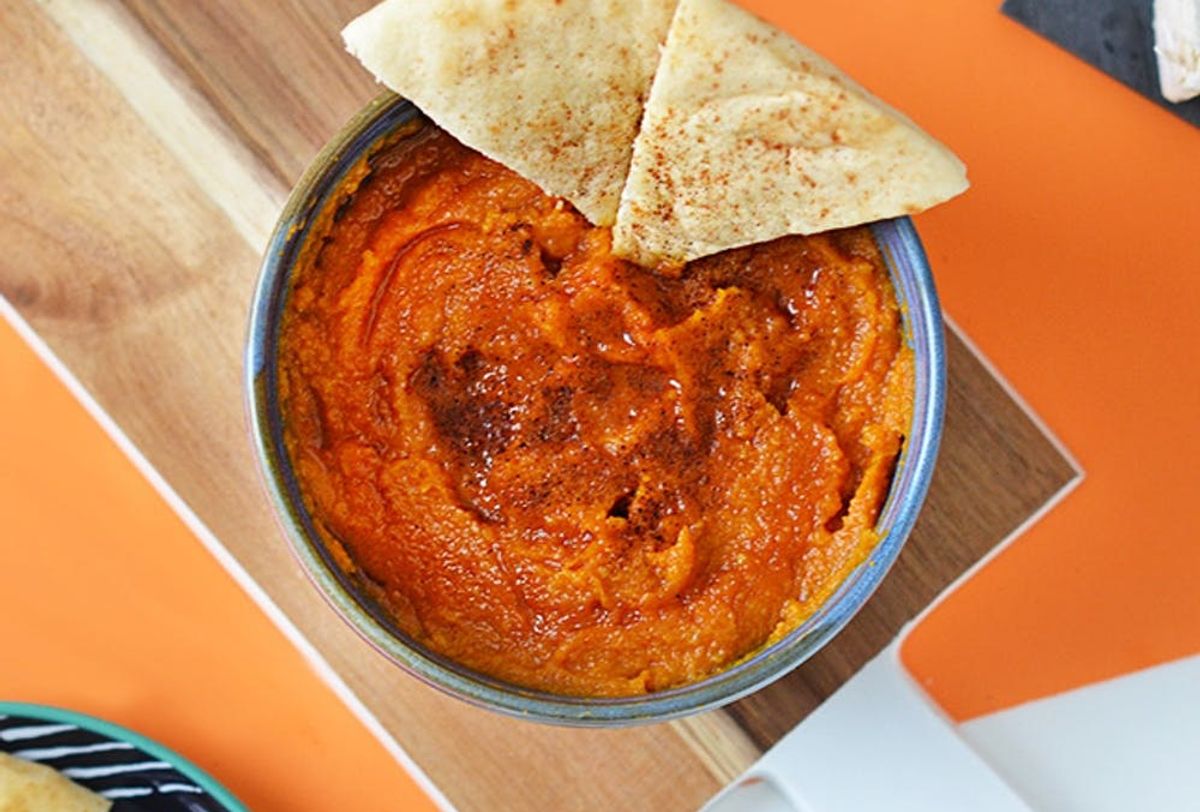 This Pumpkin Hummus Recipe Is Going to Give Your Turkey a Run for Its ...