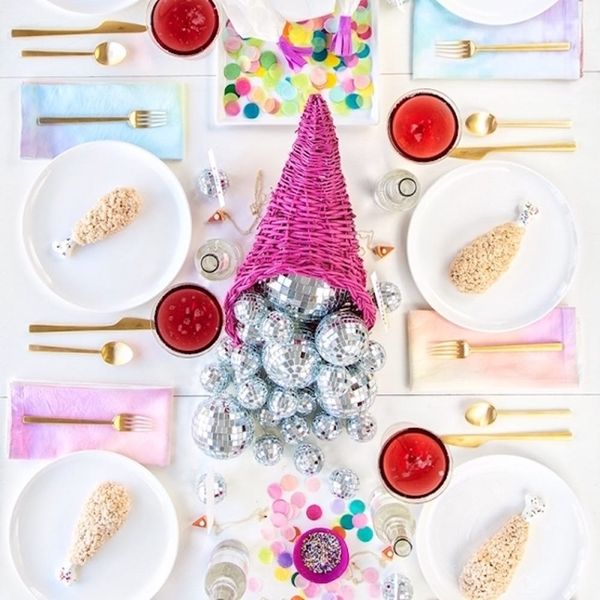 Easy Stress Free Friendsgiving Ideas for a Pinterest Worthy Party